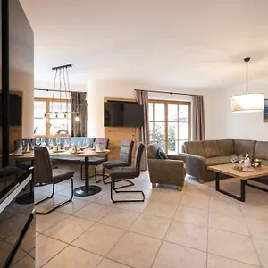 Holiday home 12 Mit 4 Schlafzimmern In, Garmisch-Partenkirchen
